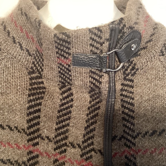 Charlie B Made in Italy Sweater jacket with open bottom Women’s size XL - Picture 2 of 9